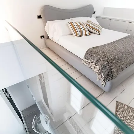 Appartement Loft - Bymyhomeincomo Como