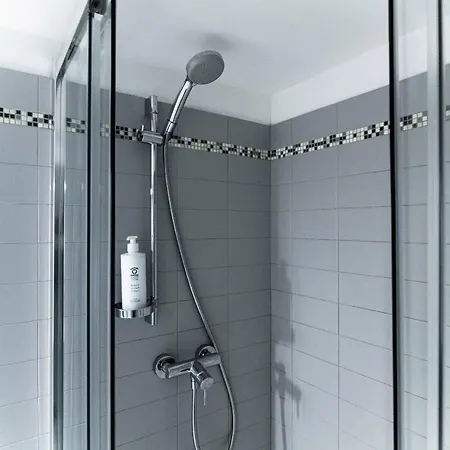 Loft - Bymyhomeincomo アパート コモ