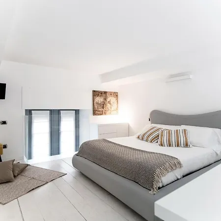 Апартаменты Loft - Bymyhomeincomo Комо